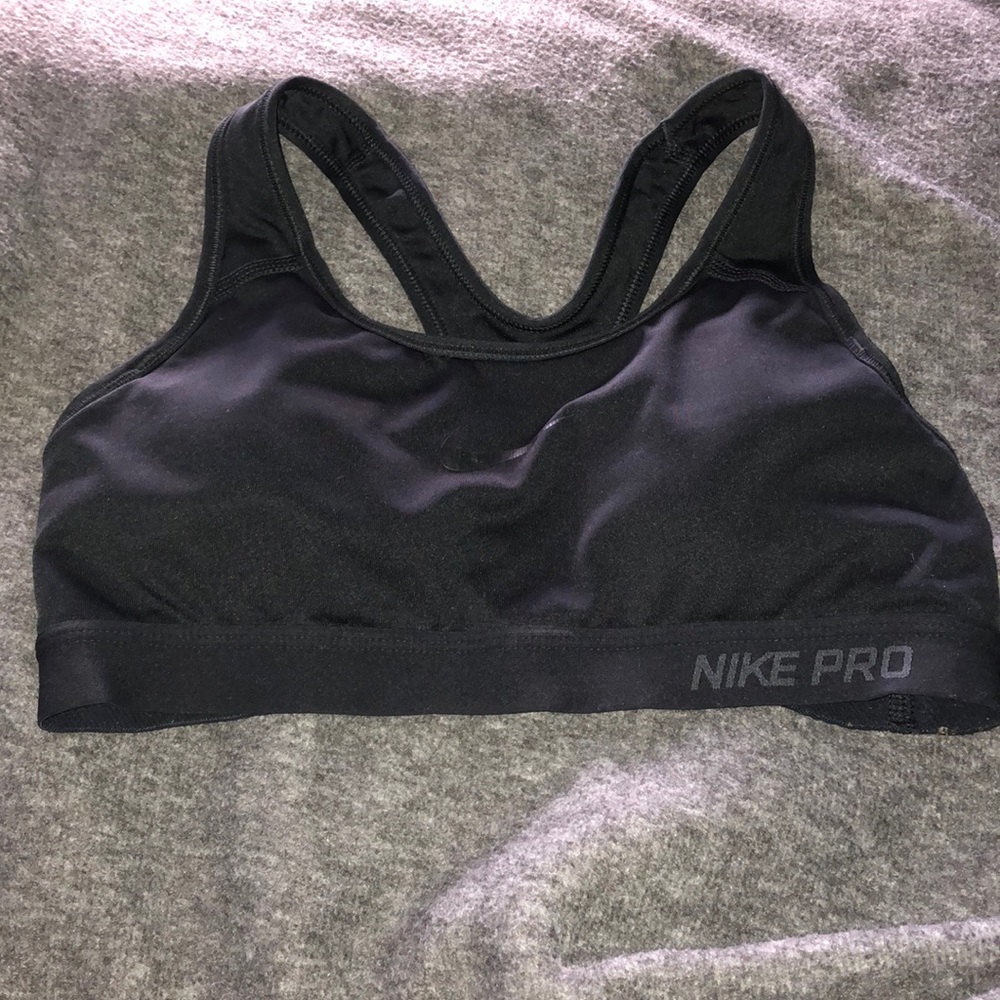 Nike small black sports bra